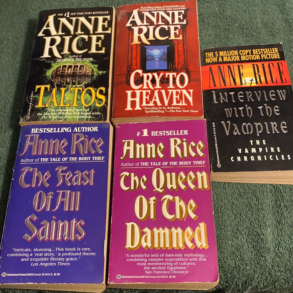 Five paperback novels by Anne Rice